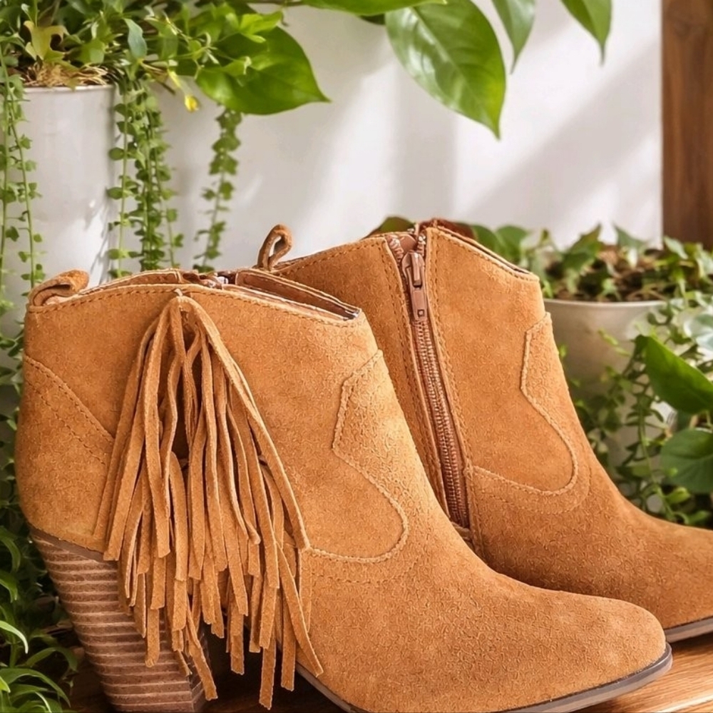 Top Trend! Fringe Suede Booties – Western Boho 2026 Must-Have- Size